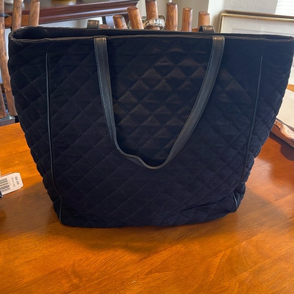Talbots Large Quilted Black with Leather Tote Bag Shoulder w/ Coin Purse Key Fob - Picture 1 of 13